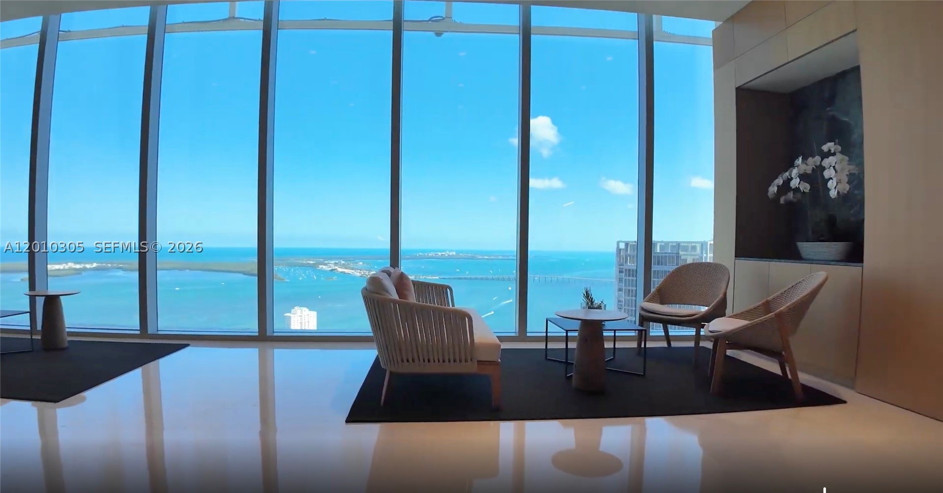 300 Biscayne Blvd Way #3503C, Miami FL 33131