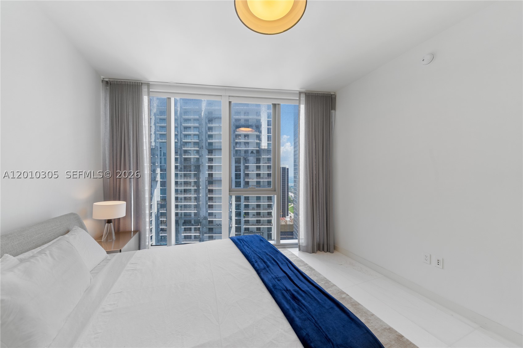 300 Biscayne Blvd Way #3503C, Miami FL 33131