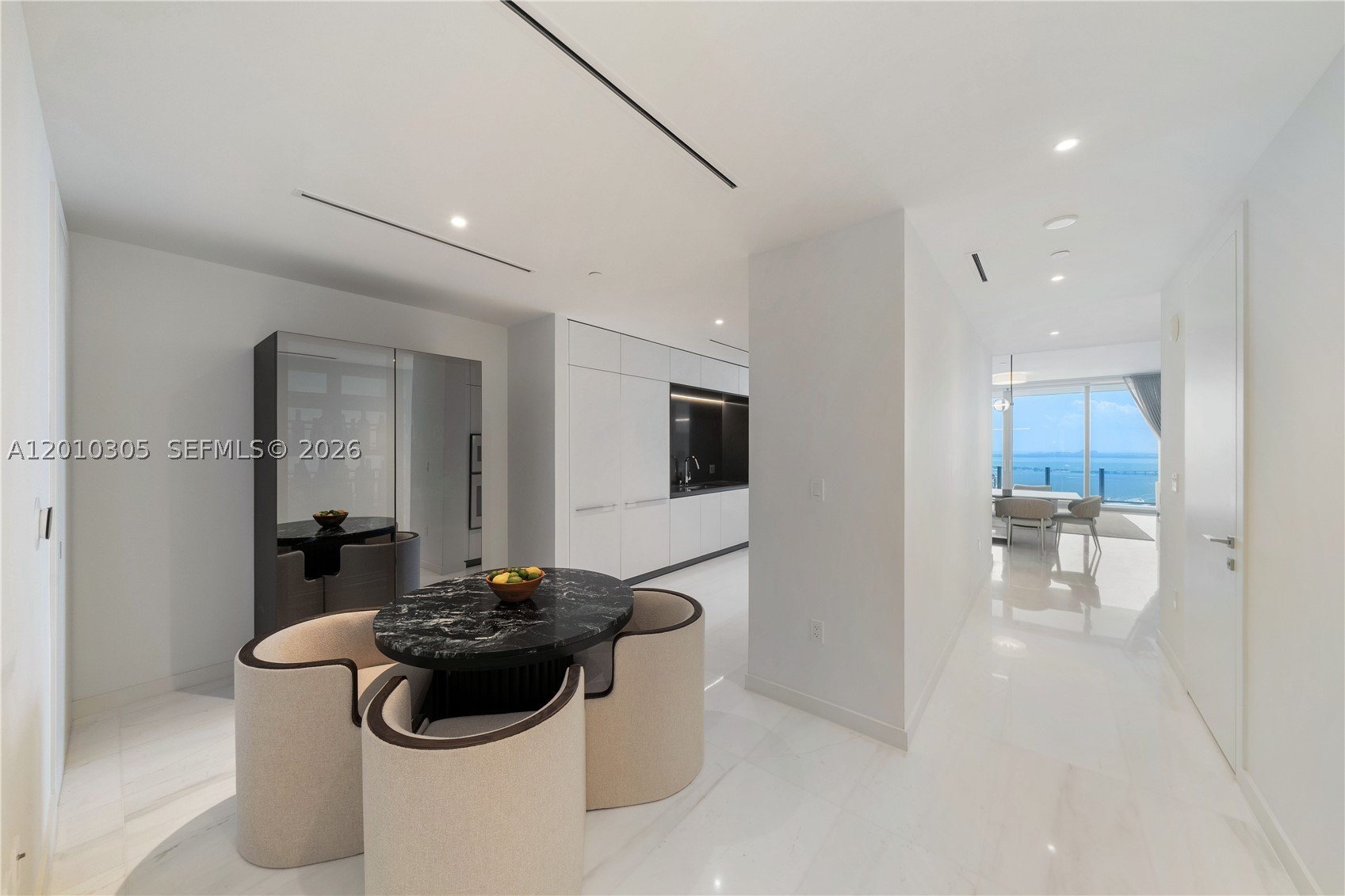 300 Biscayne Blvd Way #3503C, Miami FL 33131