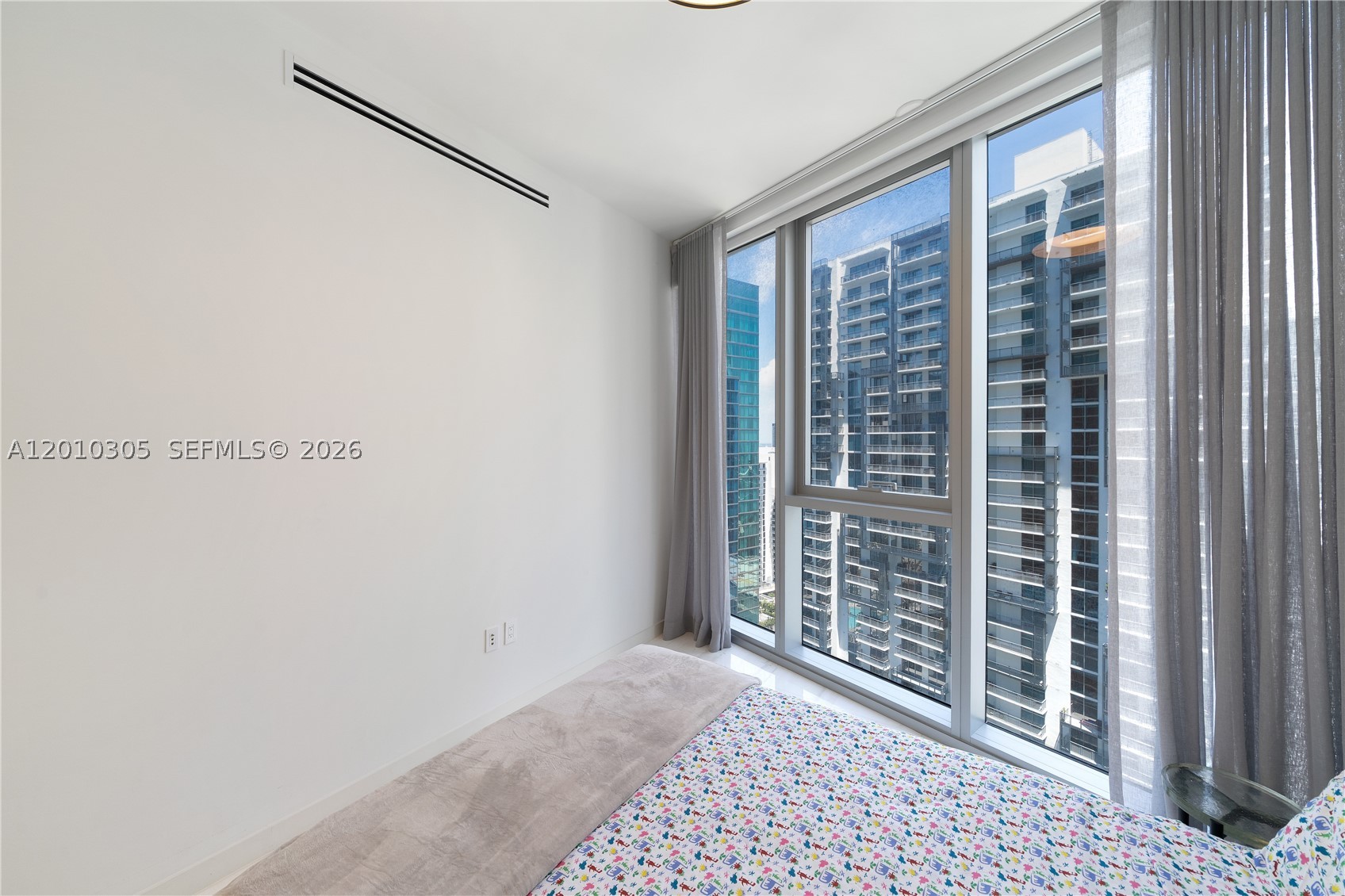 300 Biscayne Blvd Way #3503C, Miami FL 33131