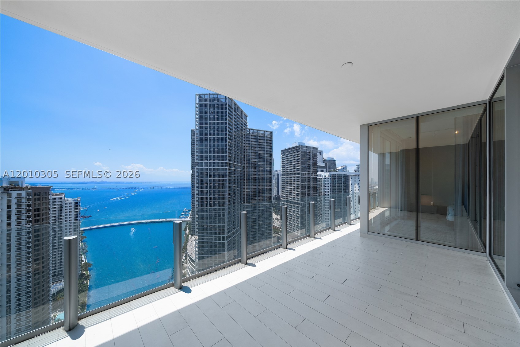 300 Biscayne Blvd Way #3503C, Miami FL 33131