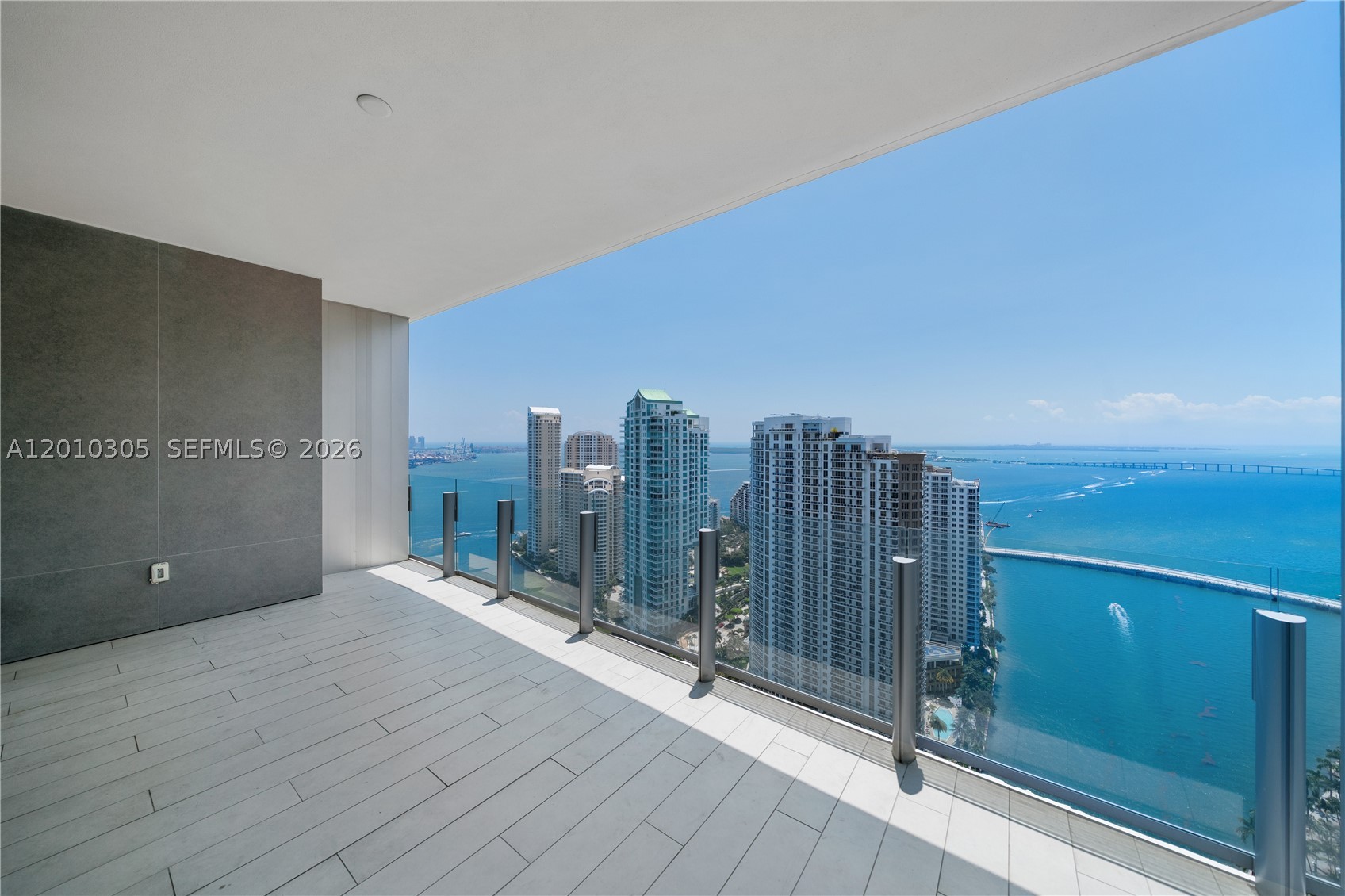 300 Biscayne Blvd Way #3503C, Miami FL 33131