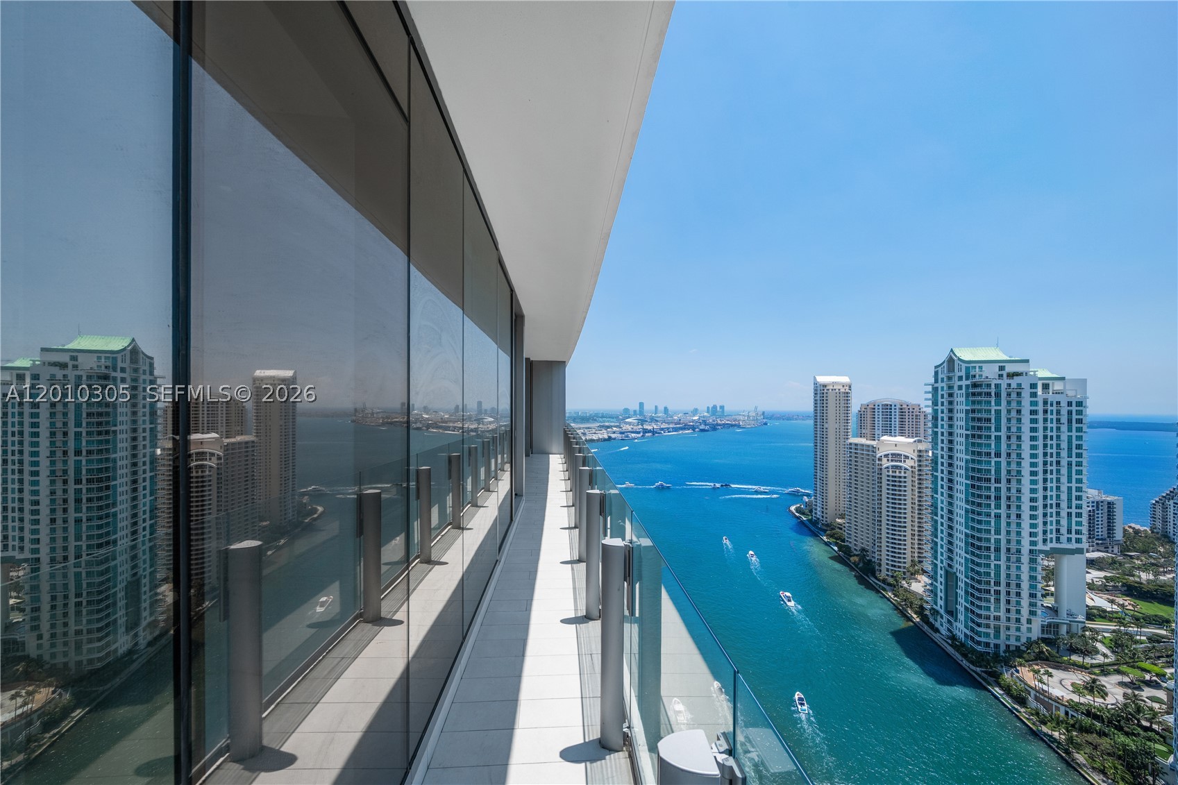 300 Biscayne Blvd Way #3503C, Miami FL 33131
