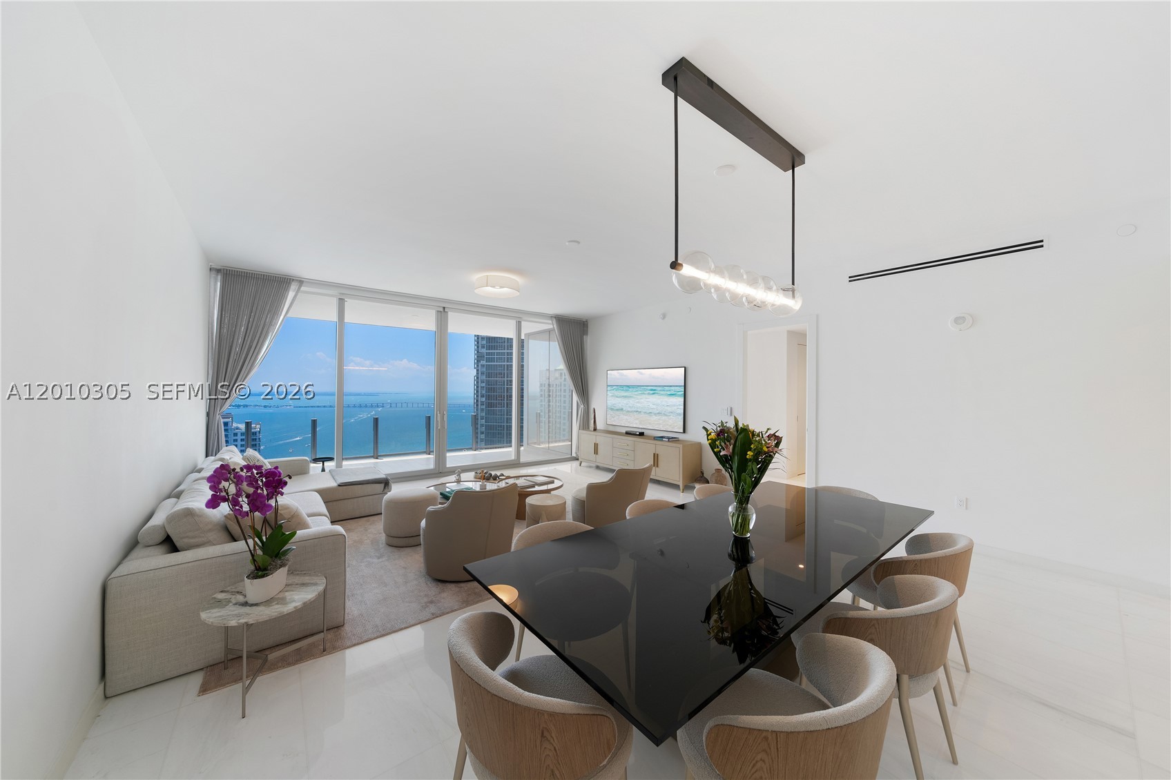 300 Biscayne Blvd Way #3503C, Miami FL 33131