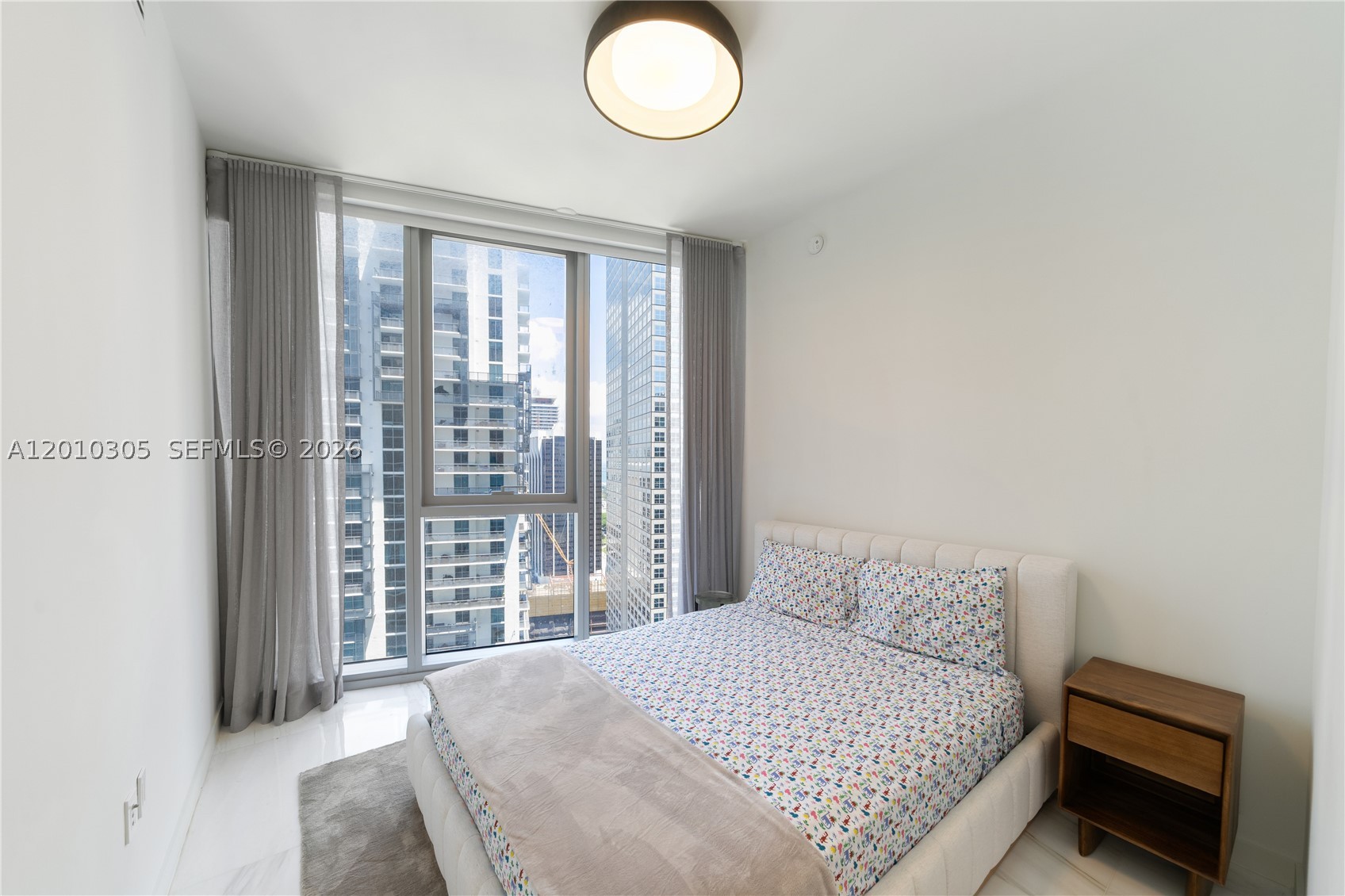 300 Biscayne Blvd Way #3503C, Miami FL 33131