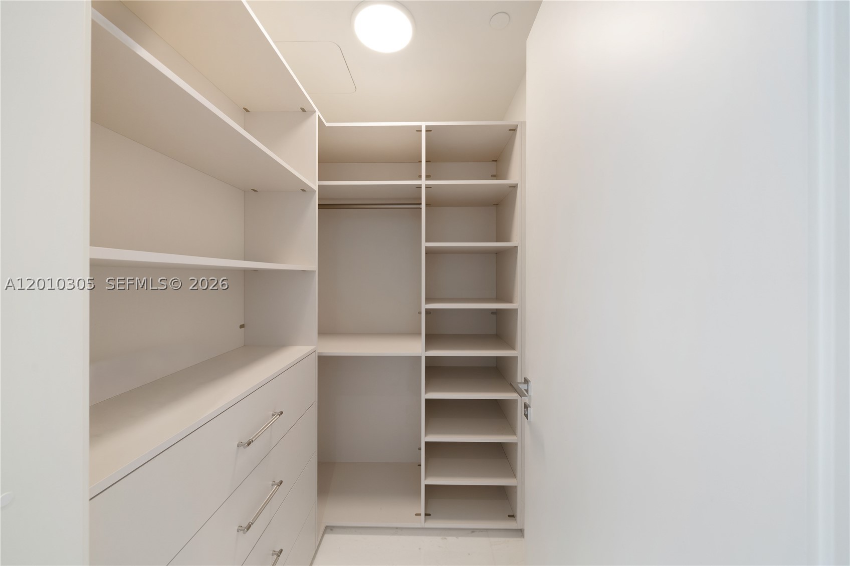 300 Biscayne Blvd Way #3503C, Miami FL 33131