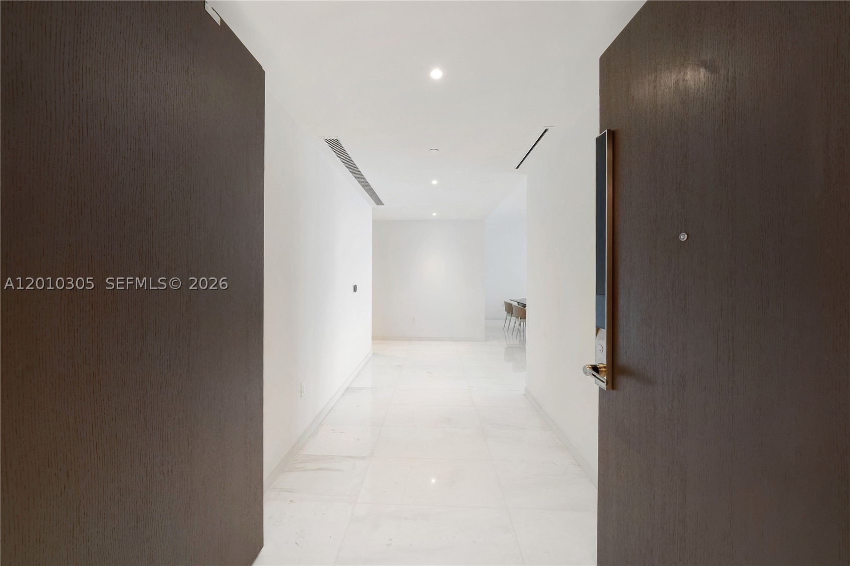 300 Biscayne Blvd Way #3503C, Miami FL 33131