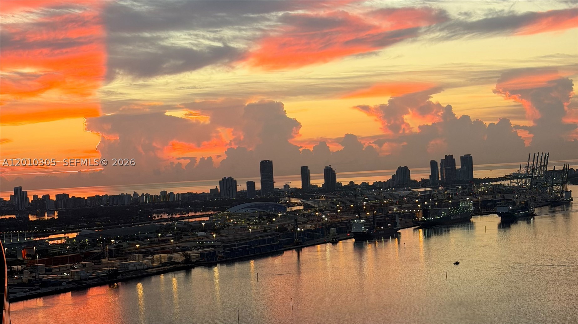 300 Biscayne Blvd Way #3503C, Miami FL 33131