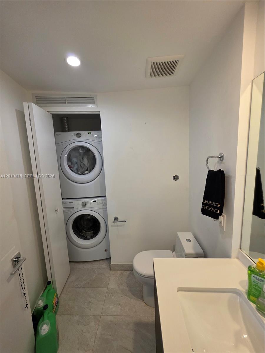 488 NE 18th St #301, Miami FL 33132