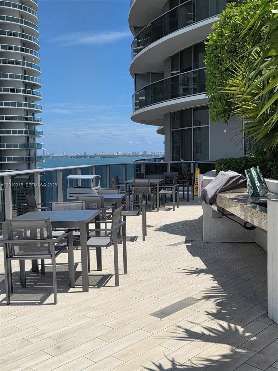 488 NE 18th St #301, Miami FL 33132