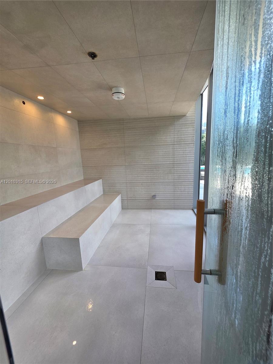 488 NE 18th St #301, Miami FL 33132