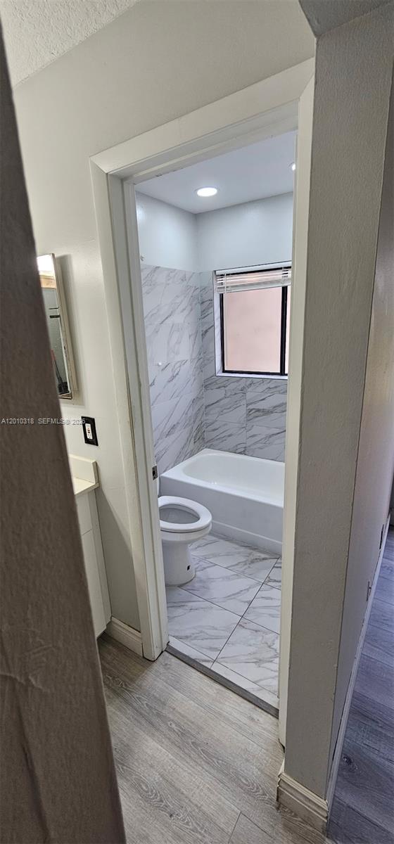 8033 NW 71st Ct #8033, Tamarac FL 33321