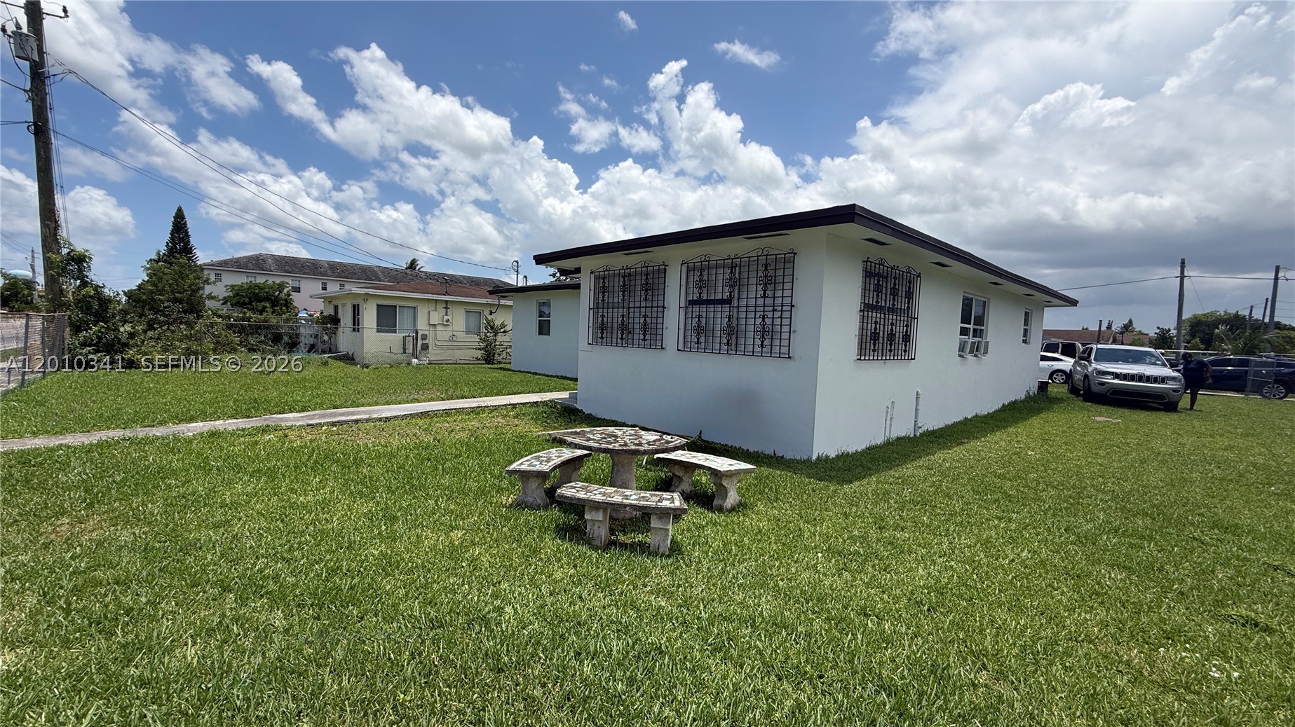 1334 NW 6th Ave, Florida City FL 33034