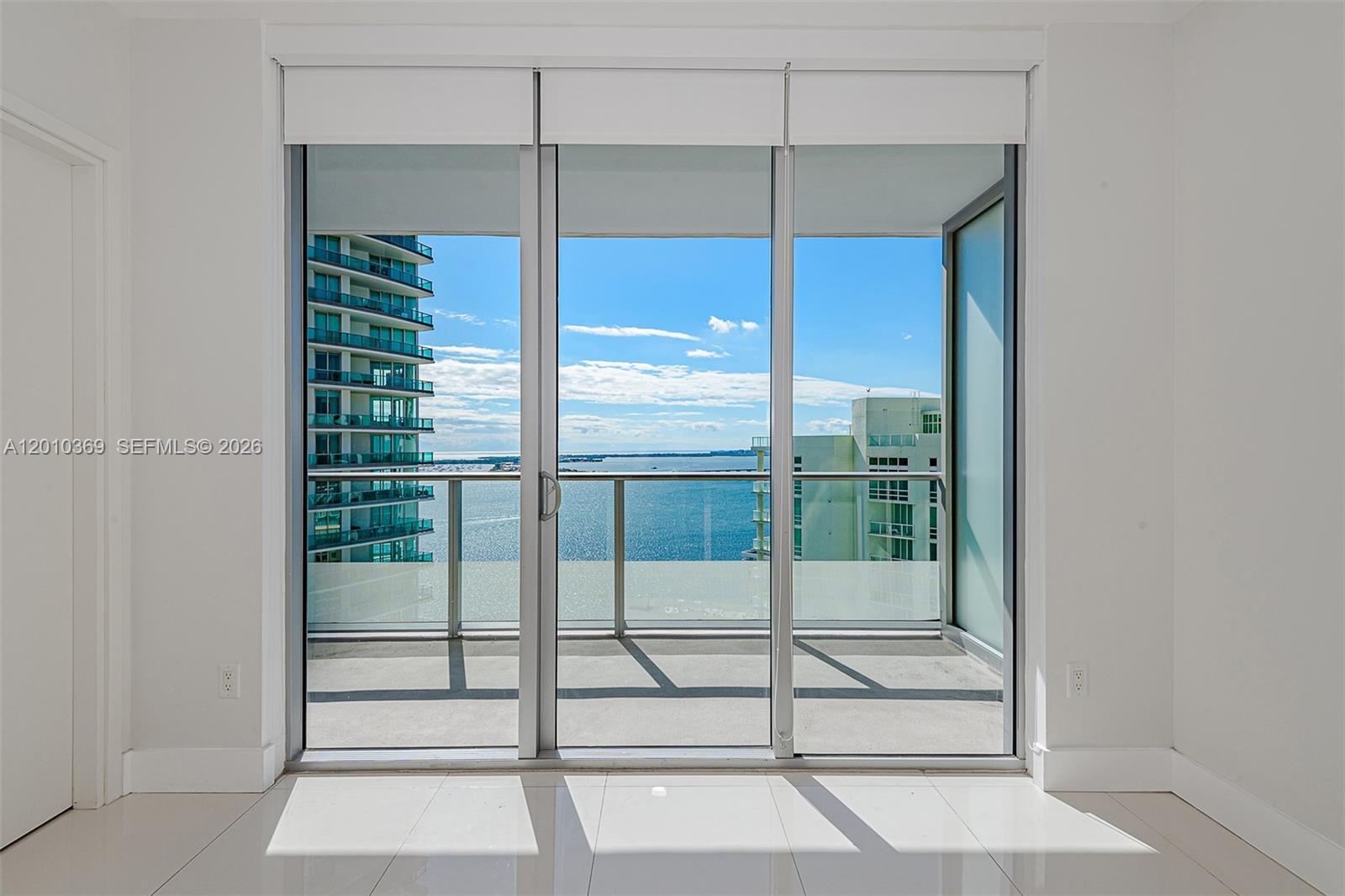 1300 Brickell Bay Dr #2808, Miami FL 33131
