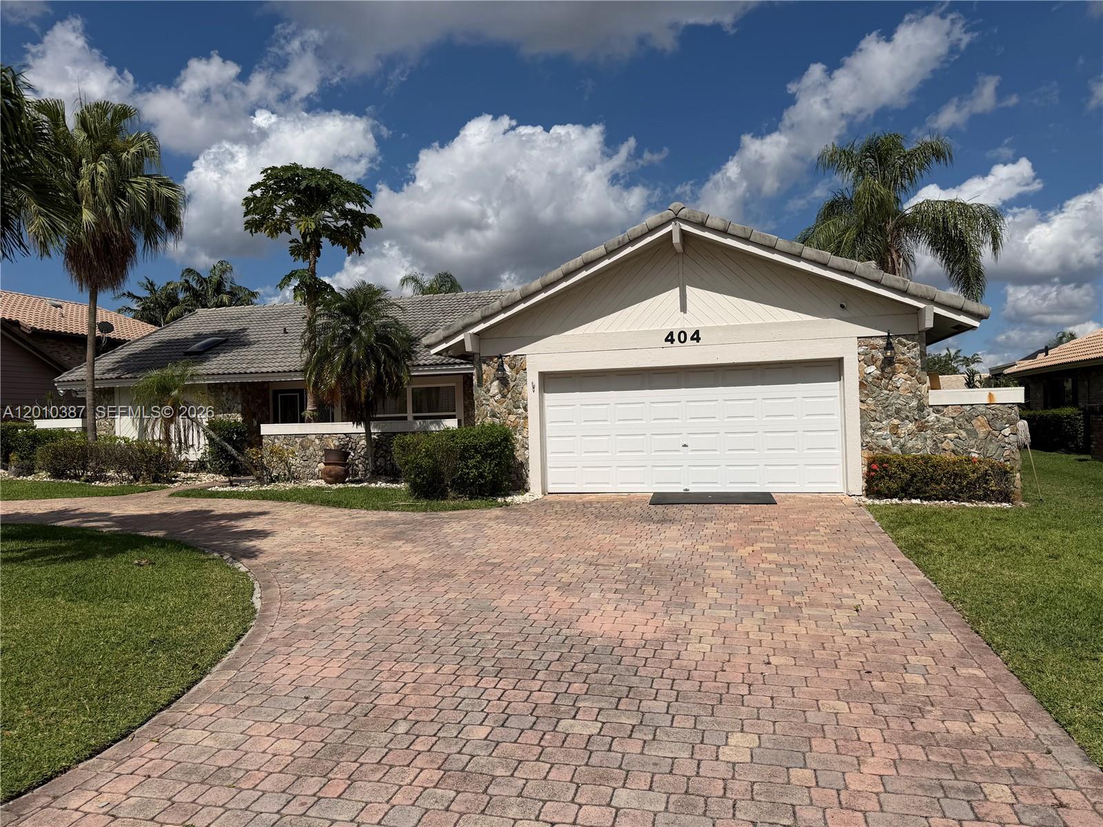 404 NW 112th Ave, Coral Springs FL 33071
