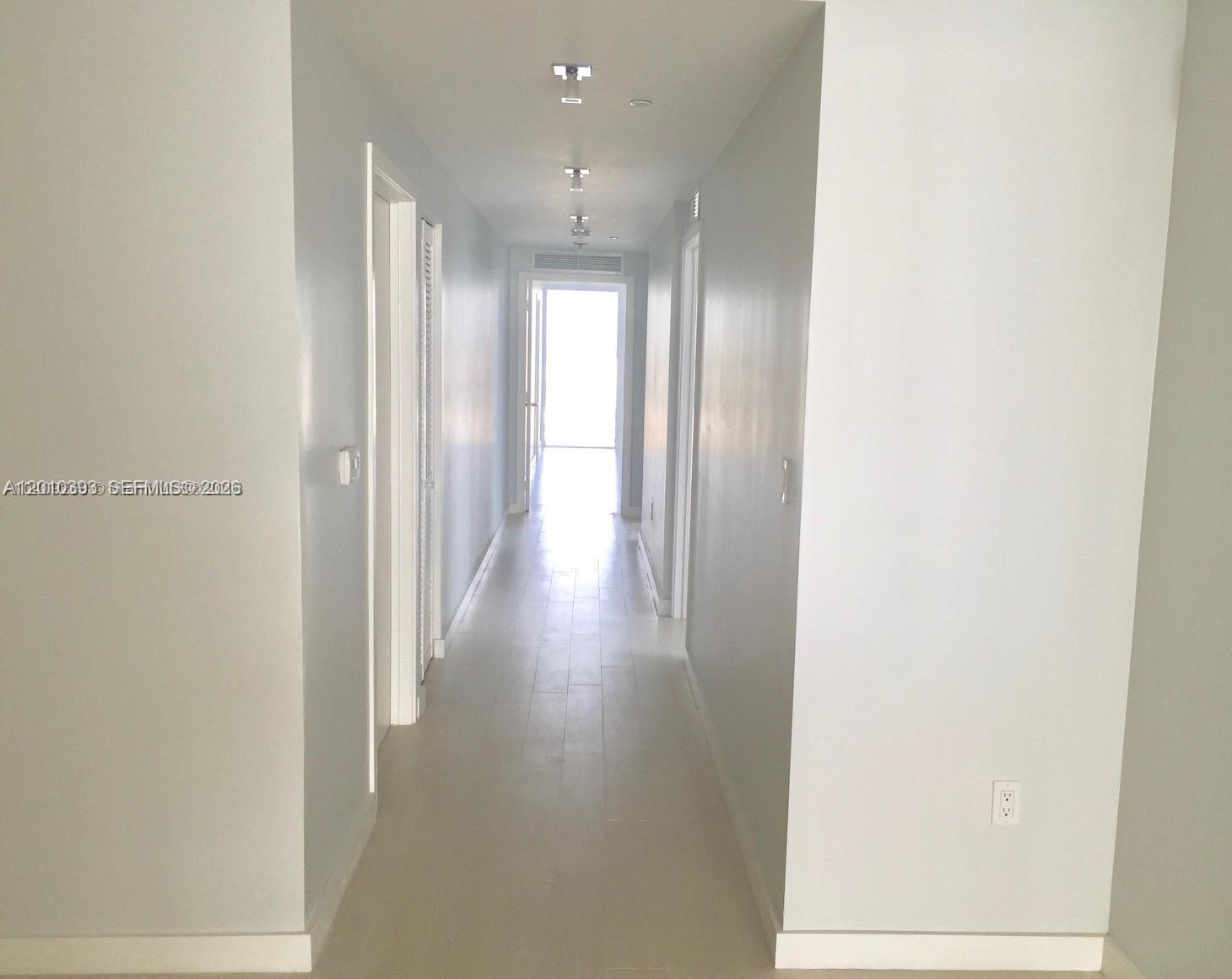 600 NE 27th St #2001, Miami FL 33137
