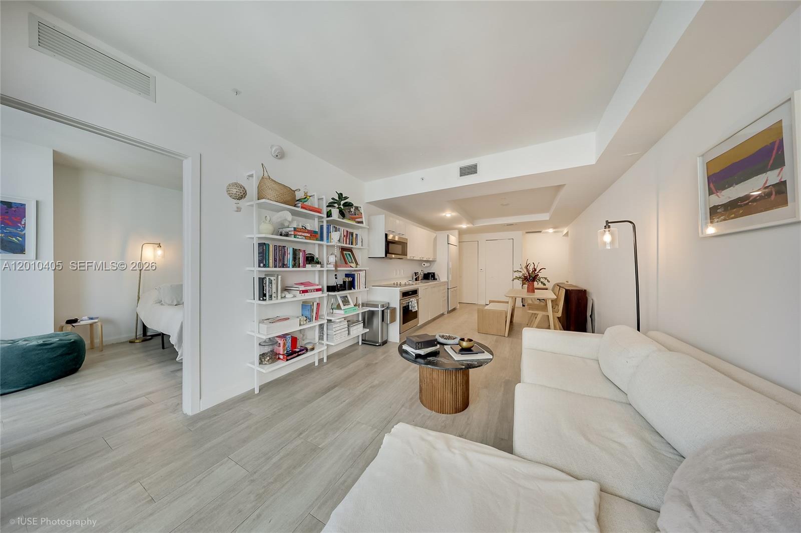55 SW 9th St #2109, Miami FL 33130