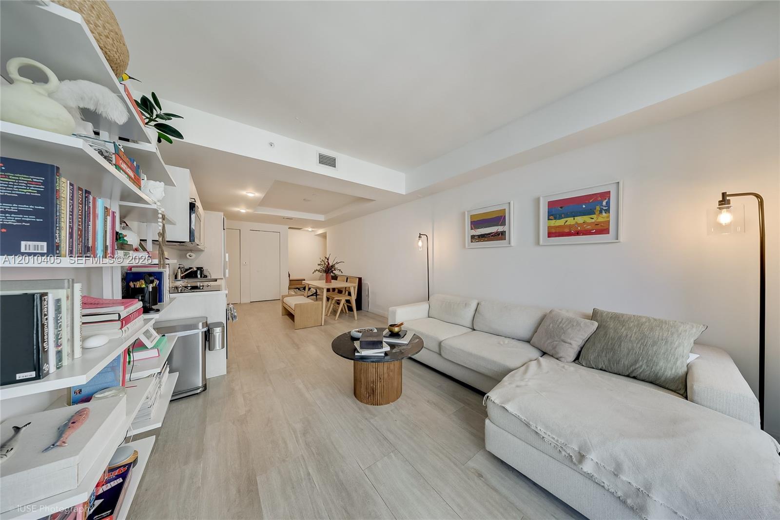 55 SW 9th St #2109, Miami FL 33130