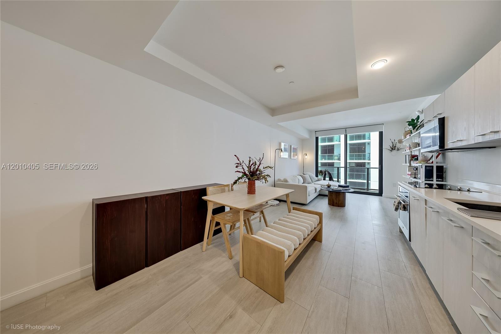55 SW 9th St #2109, Miami FL 33130