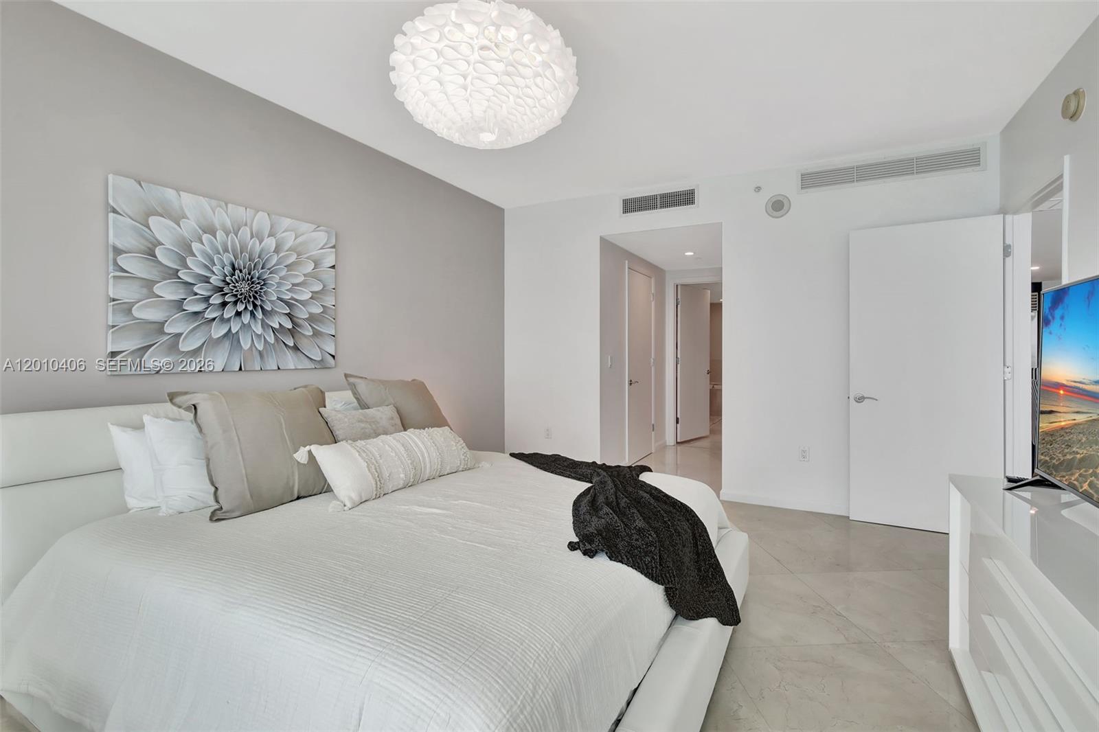 17001 Collins Ave #3702, Sunny Isles Beach FL 33160