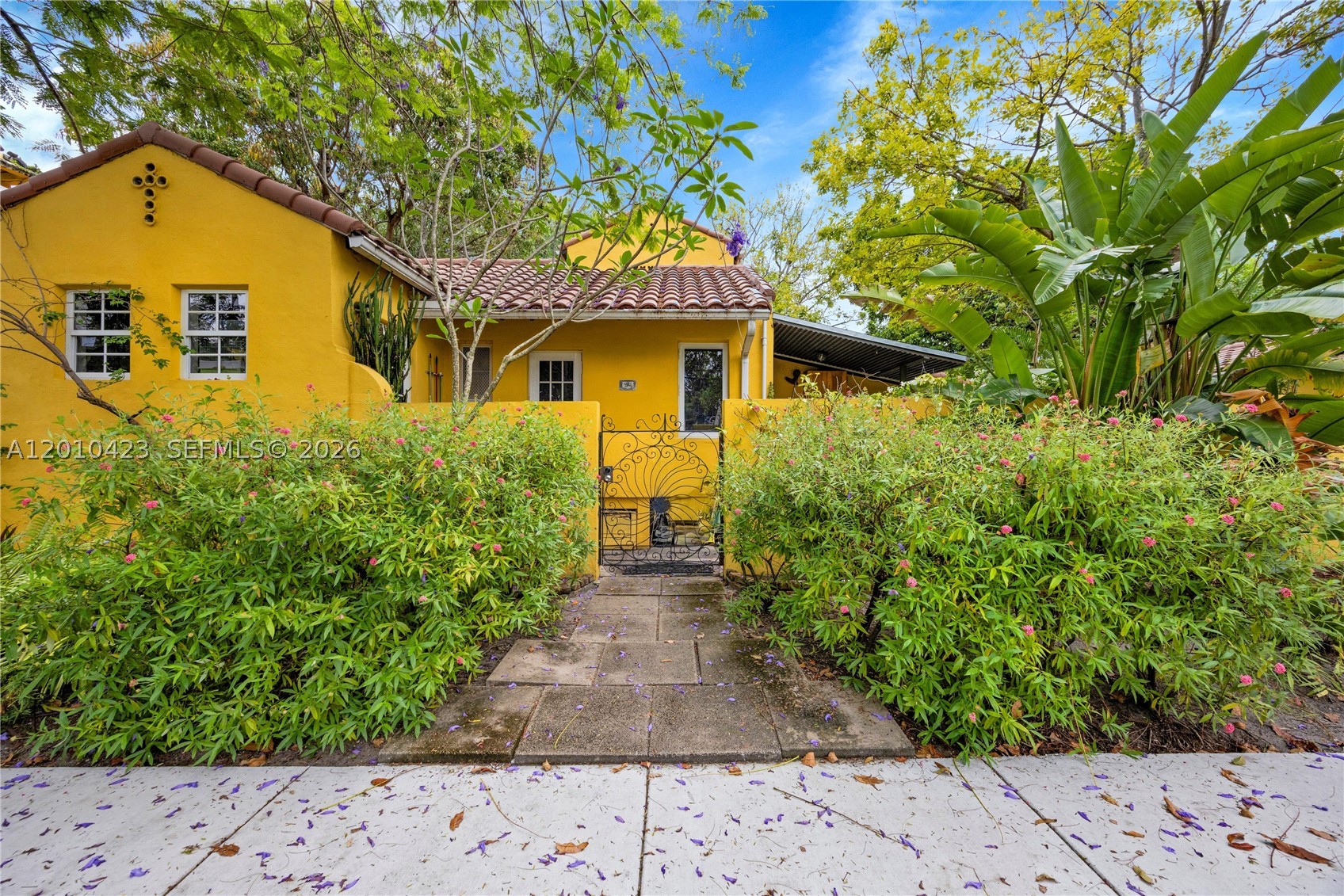 650 NE 76th St, Miami FL 33138