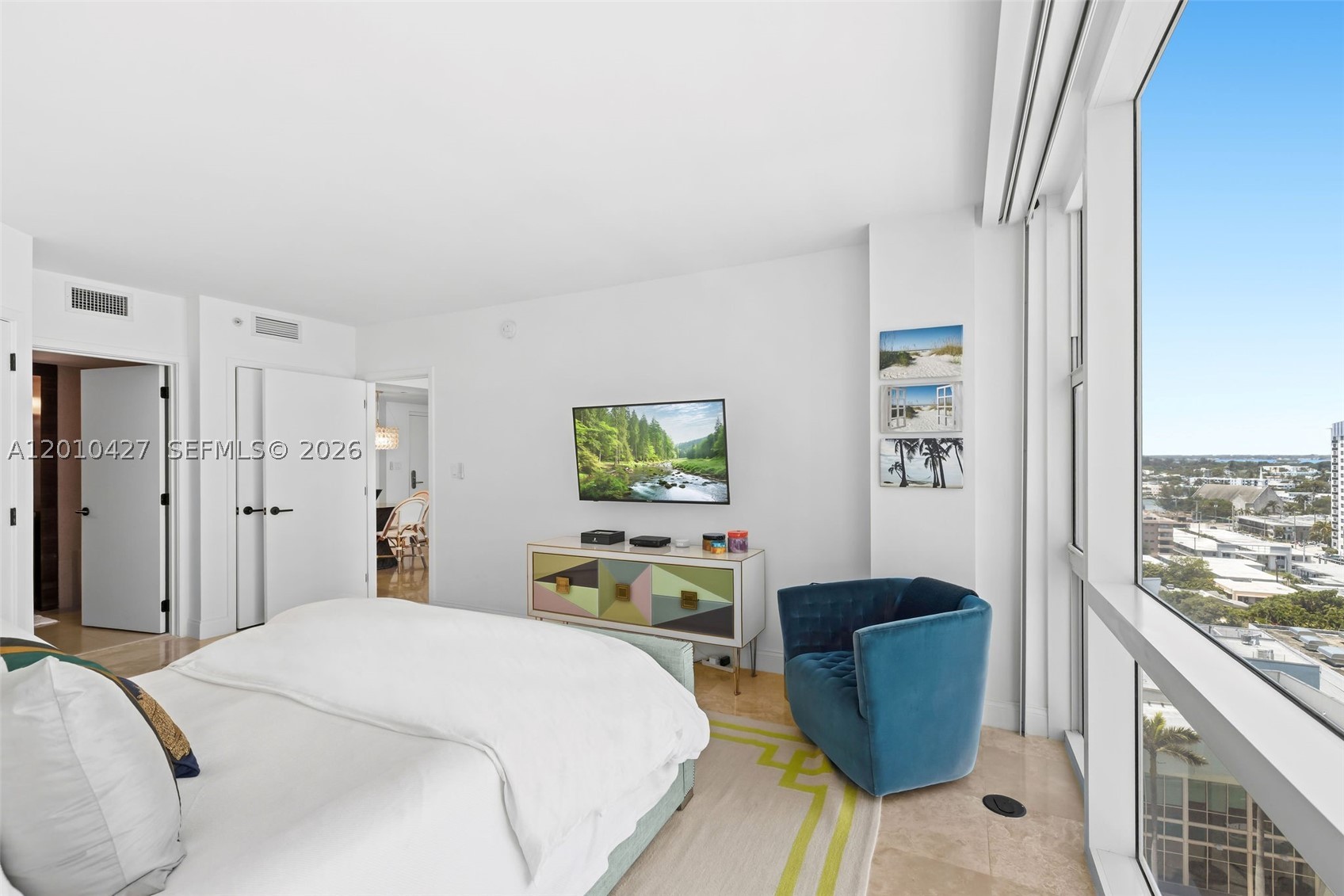 6801 Collins Ave #1215, Miami Beach FL 33141