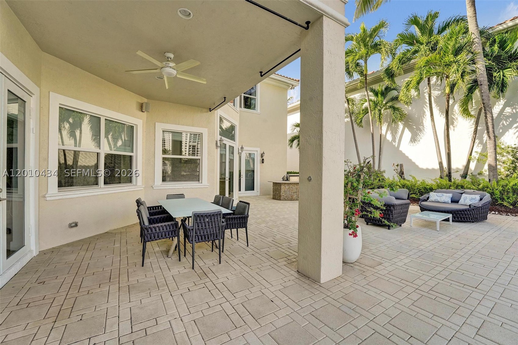 1575 Windjammer Way, Hollywood FL 33019