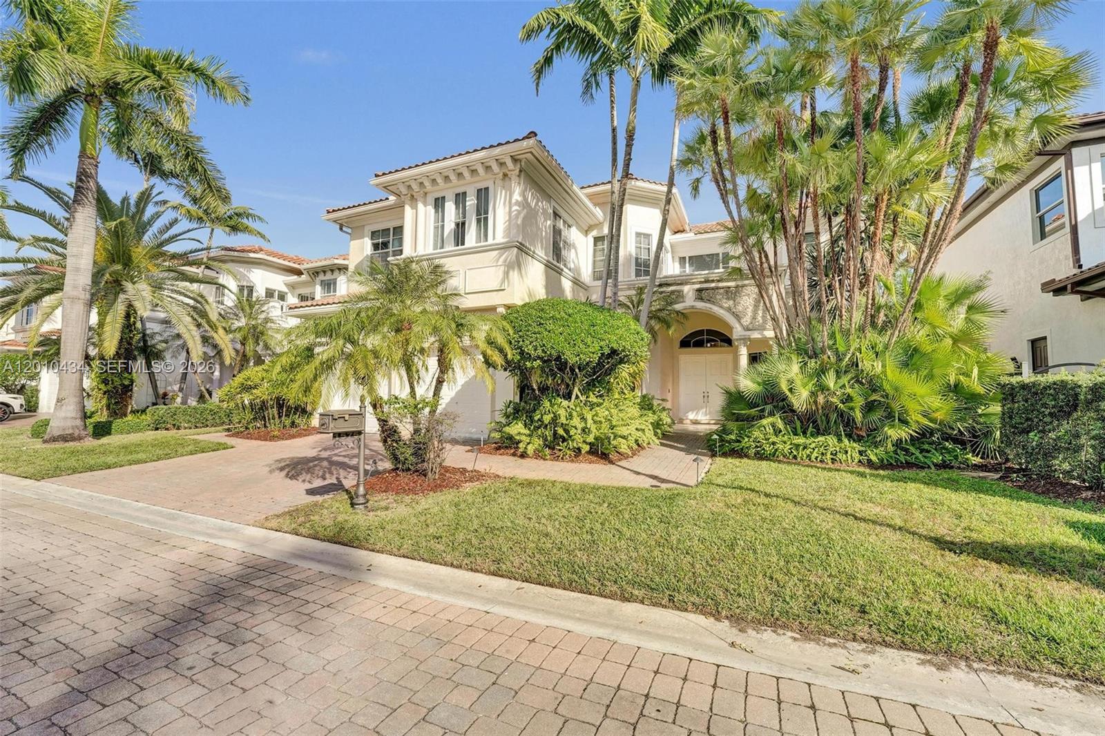 1575 Windjammer Way, Hollywood FL 33019