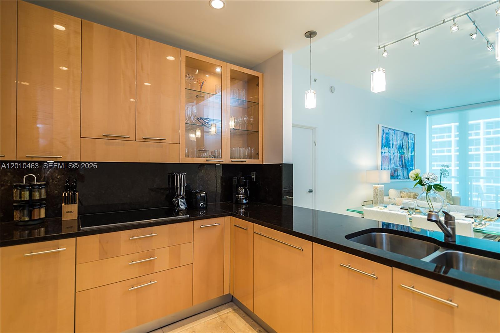 6799 Collins Ave #503, Miami Beach FL 33141