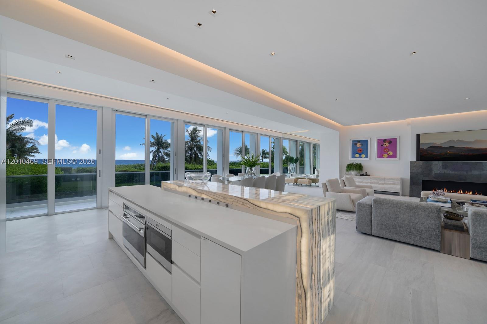 7815 Atlantic Way, Miami Beach FL 33141