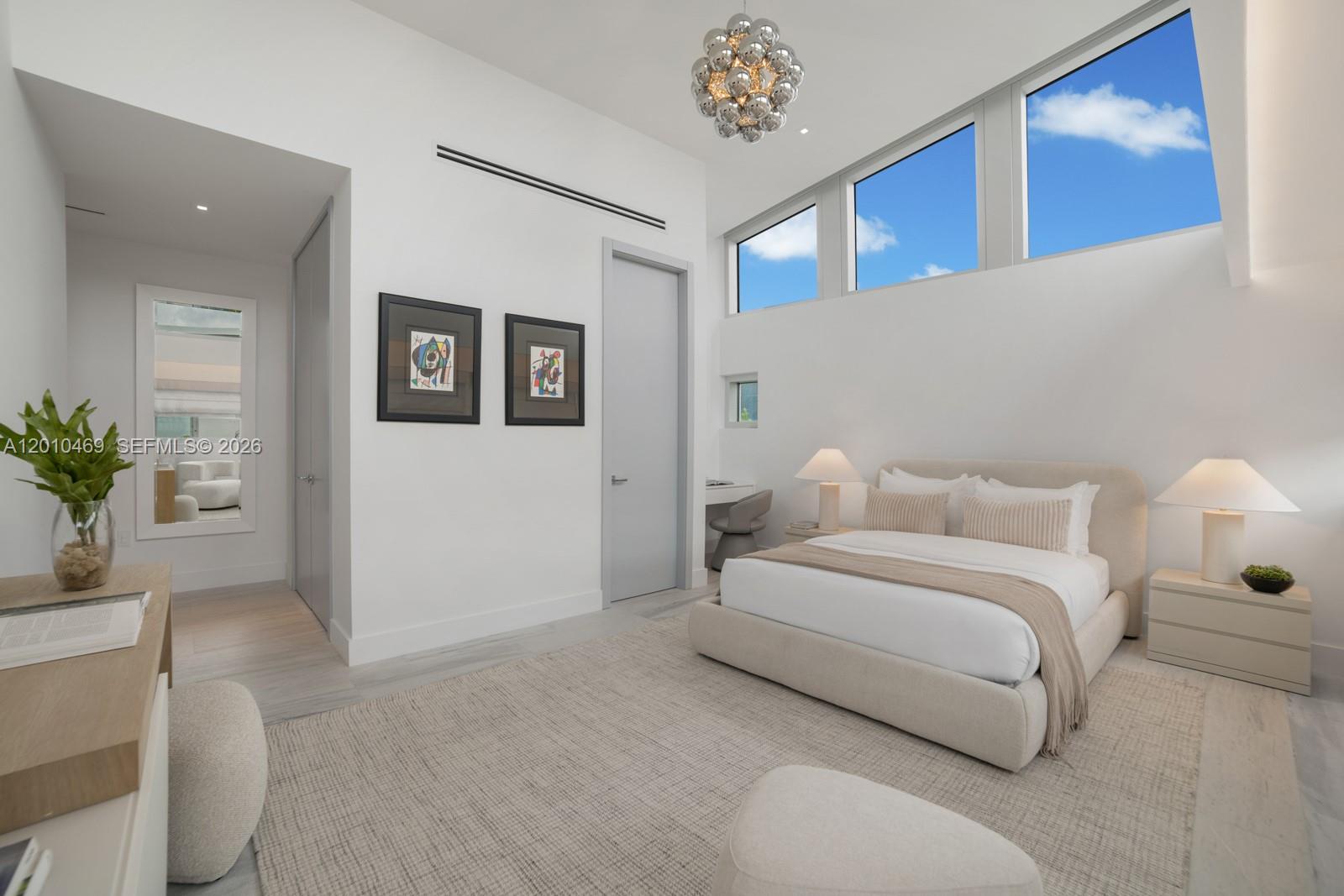7815 Atlantic Way, Miami Beach FL 33141