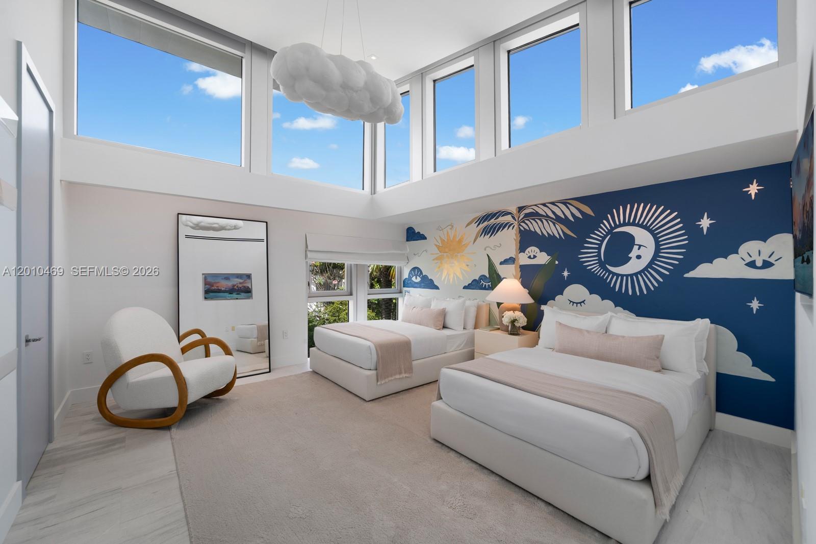 7815 Atlantic Way, Miami Beach FL 33141