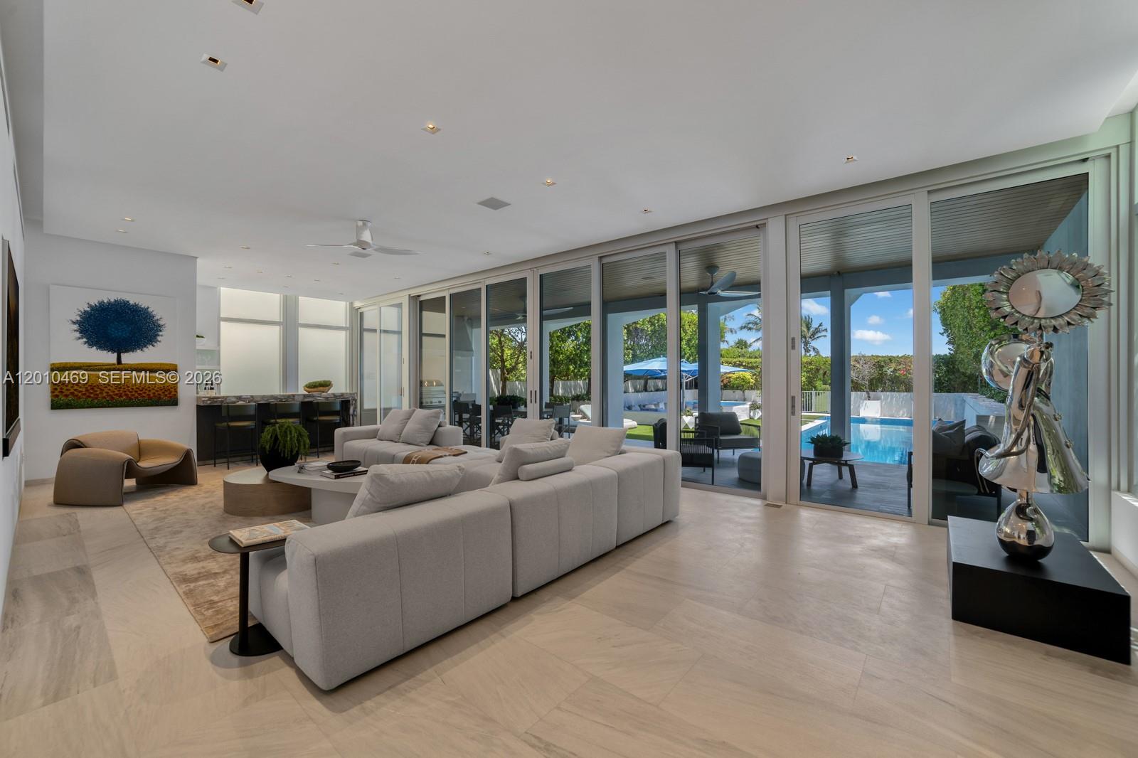 7815 Atlantic Way, Miami Beach FL 33141