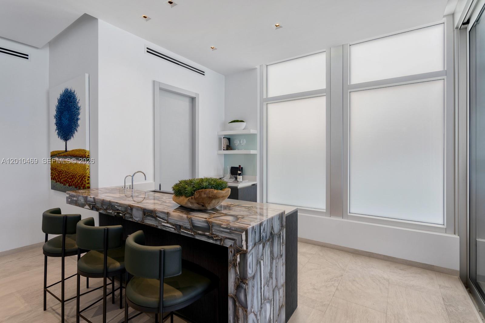 7815 Atlantic Way, Miami Beach FL 33141