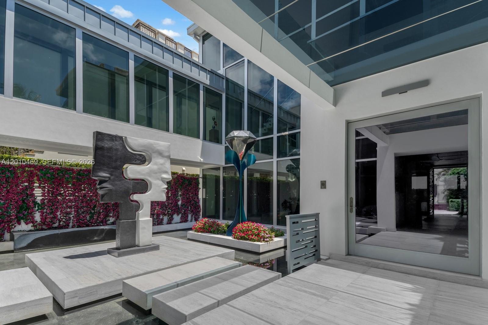 7815 Atlantic Way, Miami Beach FL 33141