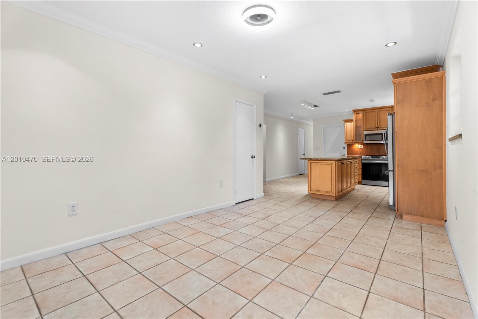 5520 San Vicente St, Coral Gables FL 33146