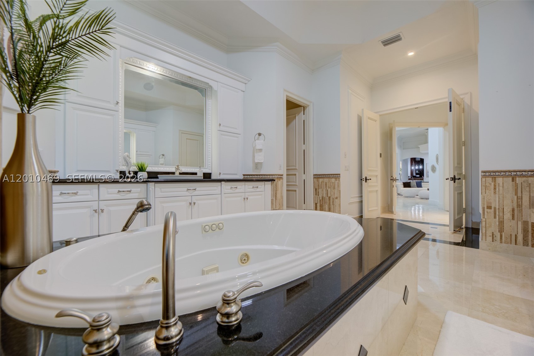 16740 Berkshire Ct, Southwest Ranches FL 33331