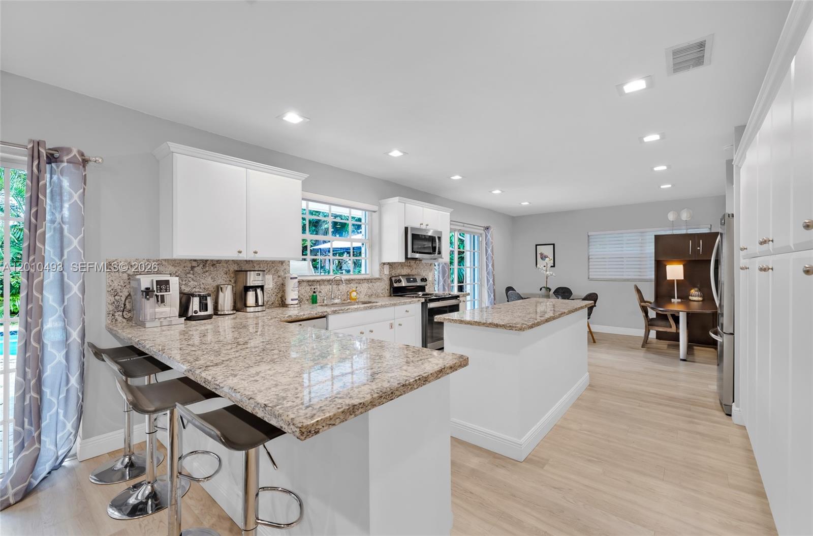7711 Coquina Dr, North Bay Village FL 33141