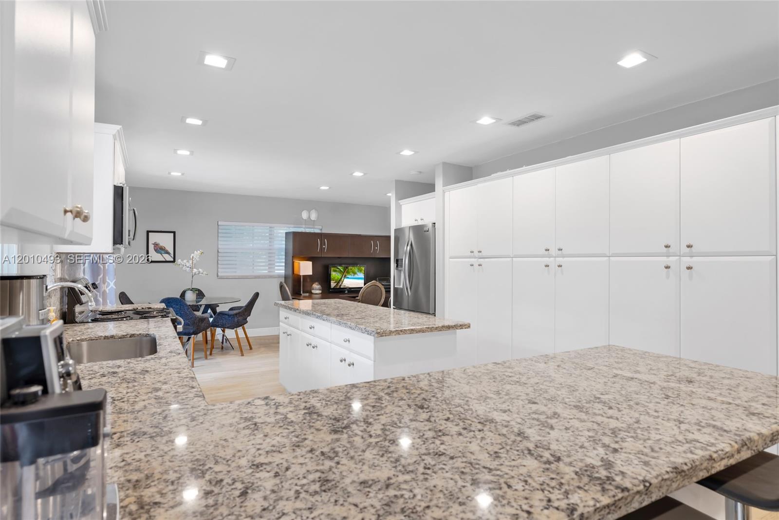 7711 Coquina Dr, North Bay Village FL 33141