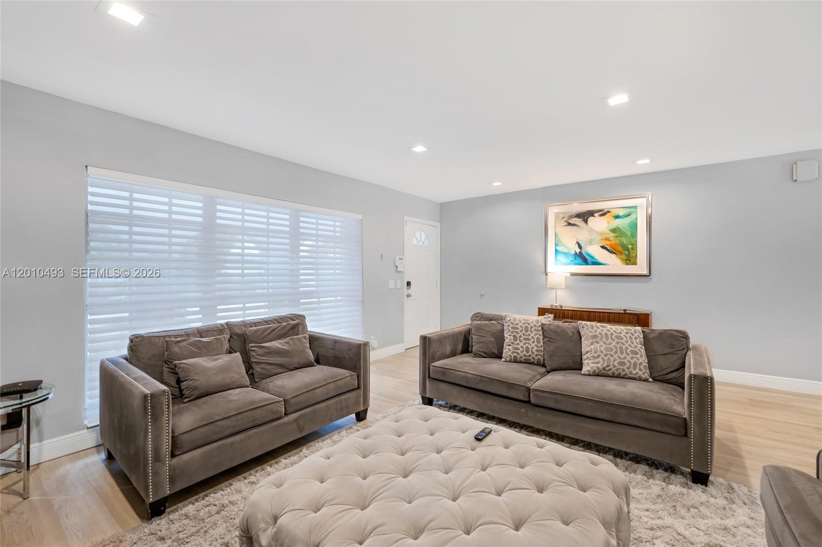 7711 Coquina Dr, North Bay Village FL 33141