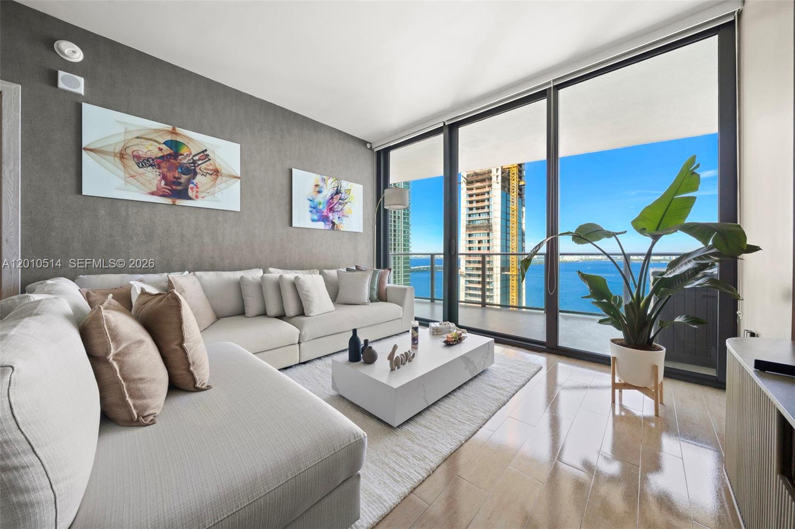 460 NE 28th St #2405, Miami FL 33137