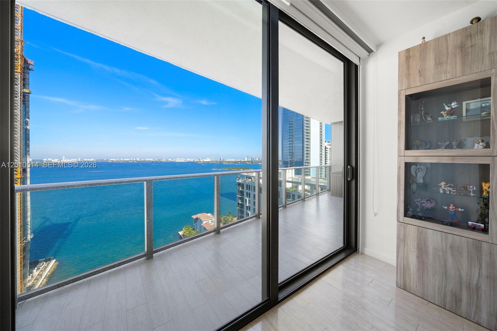 460 NE 28th St #2405, Miami FL 33137