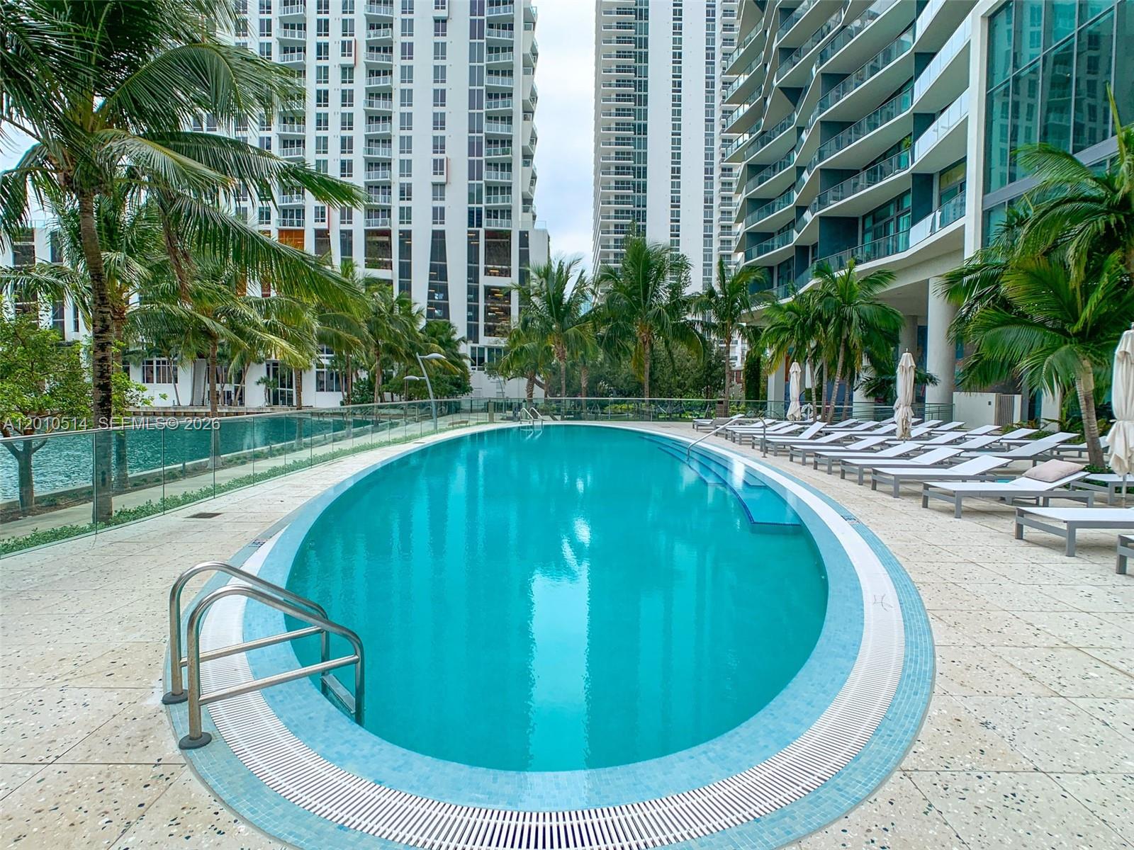 460 NE 28th St #2405, Miami FL 33137