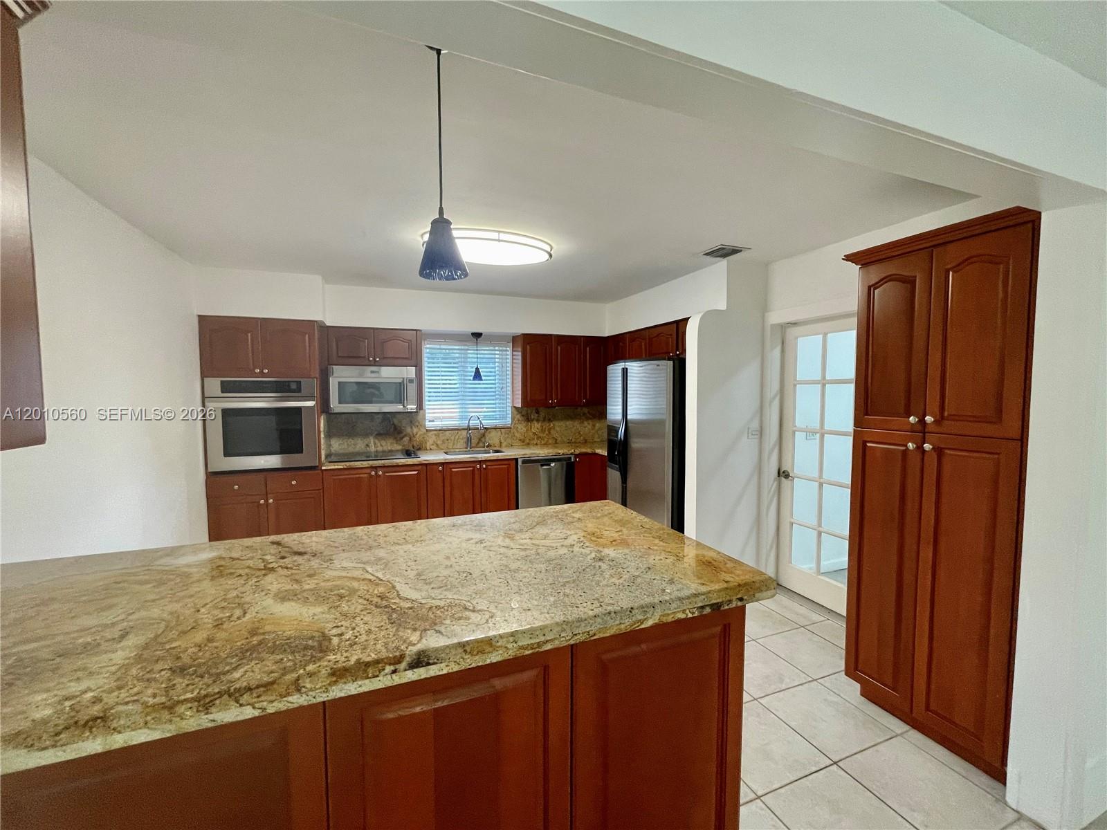 1542 Siena Ave, Coral Gables FL 33146