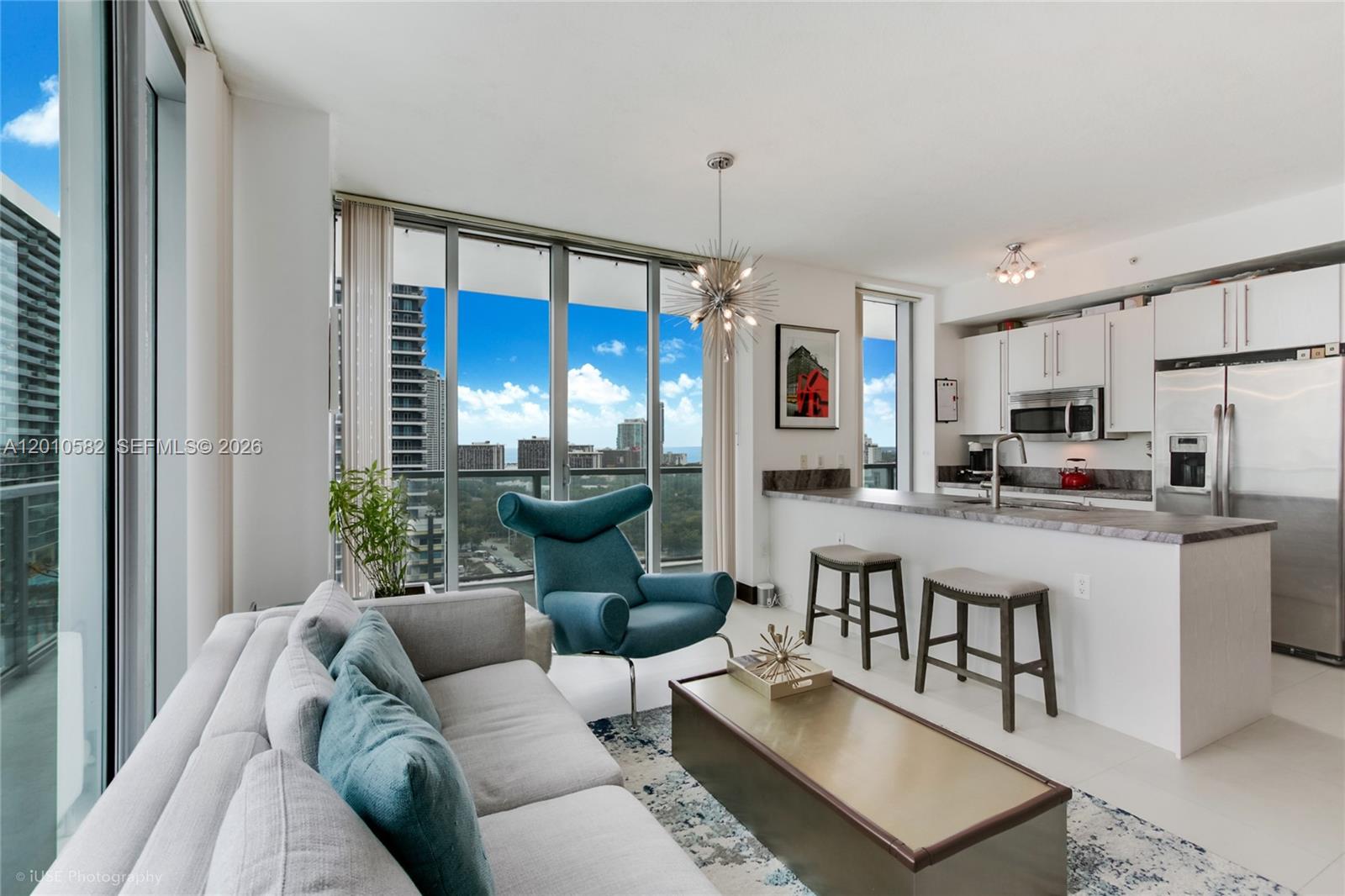 79 SW 12th St #2306-S, Miami FL 33130