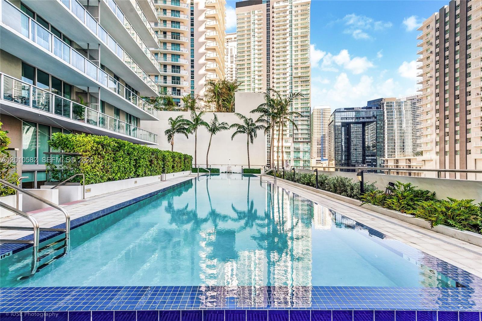 79 SW 12th St #2306-S, Miami FL 33130