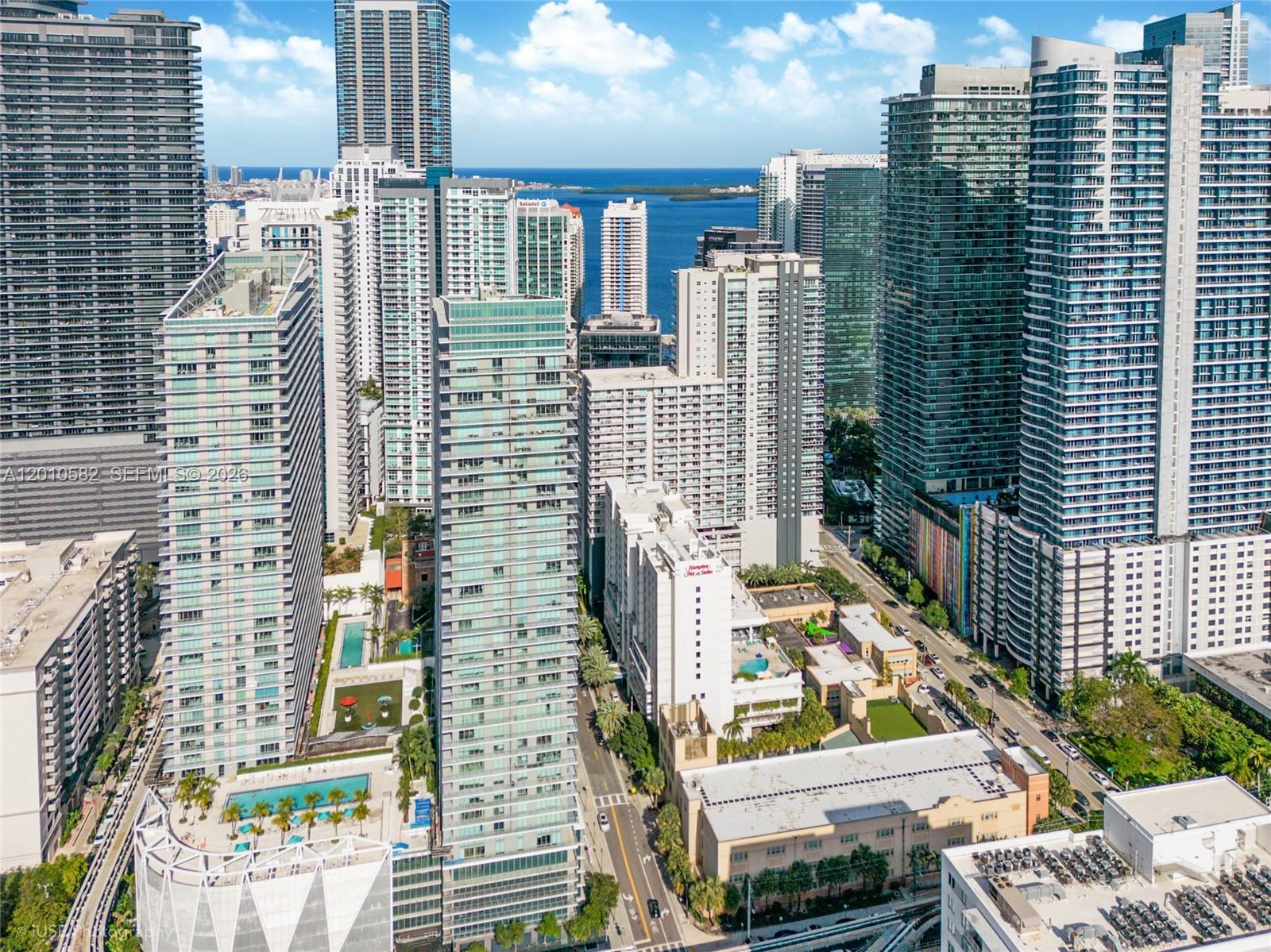 79 SW 12th St #2306-S, Miami FL 33130