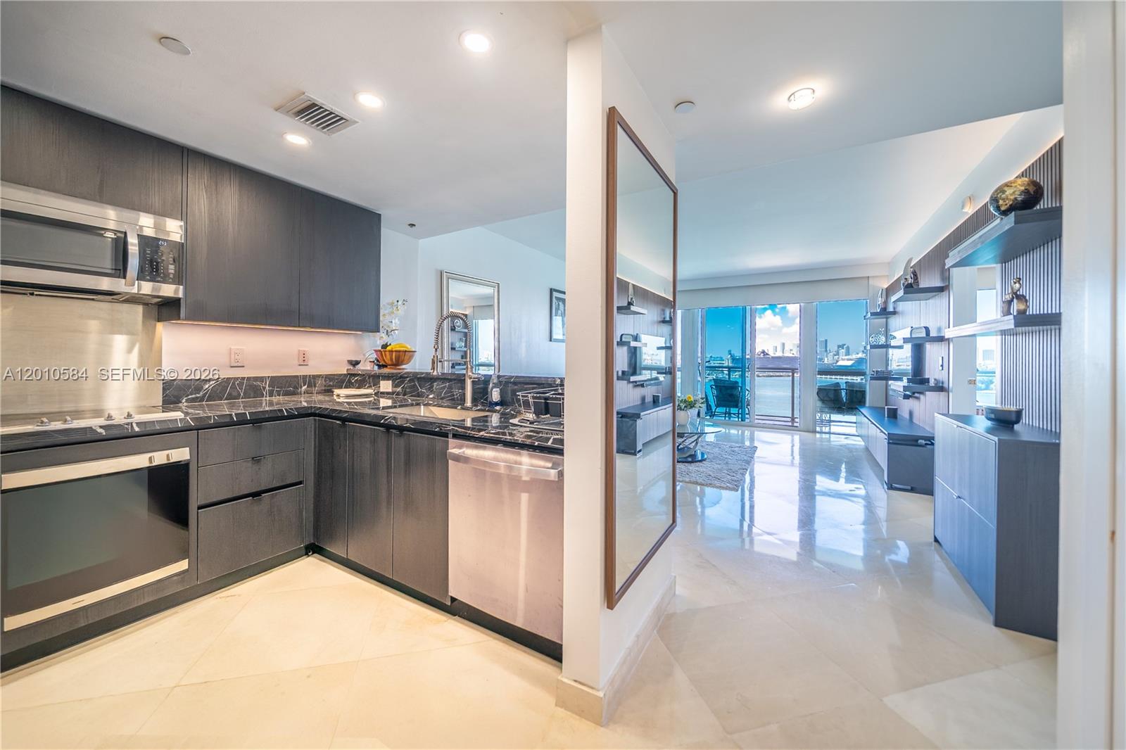 520 West Ave #1204, Miami Beach FL 33139