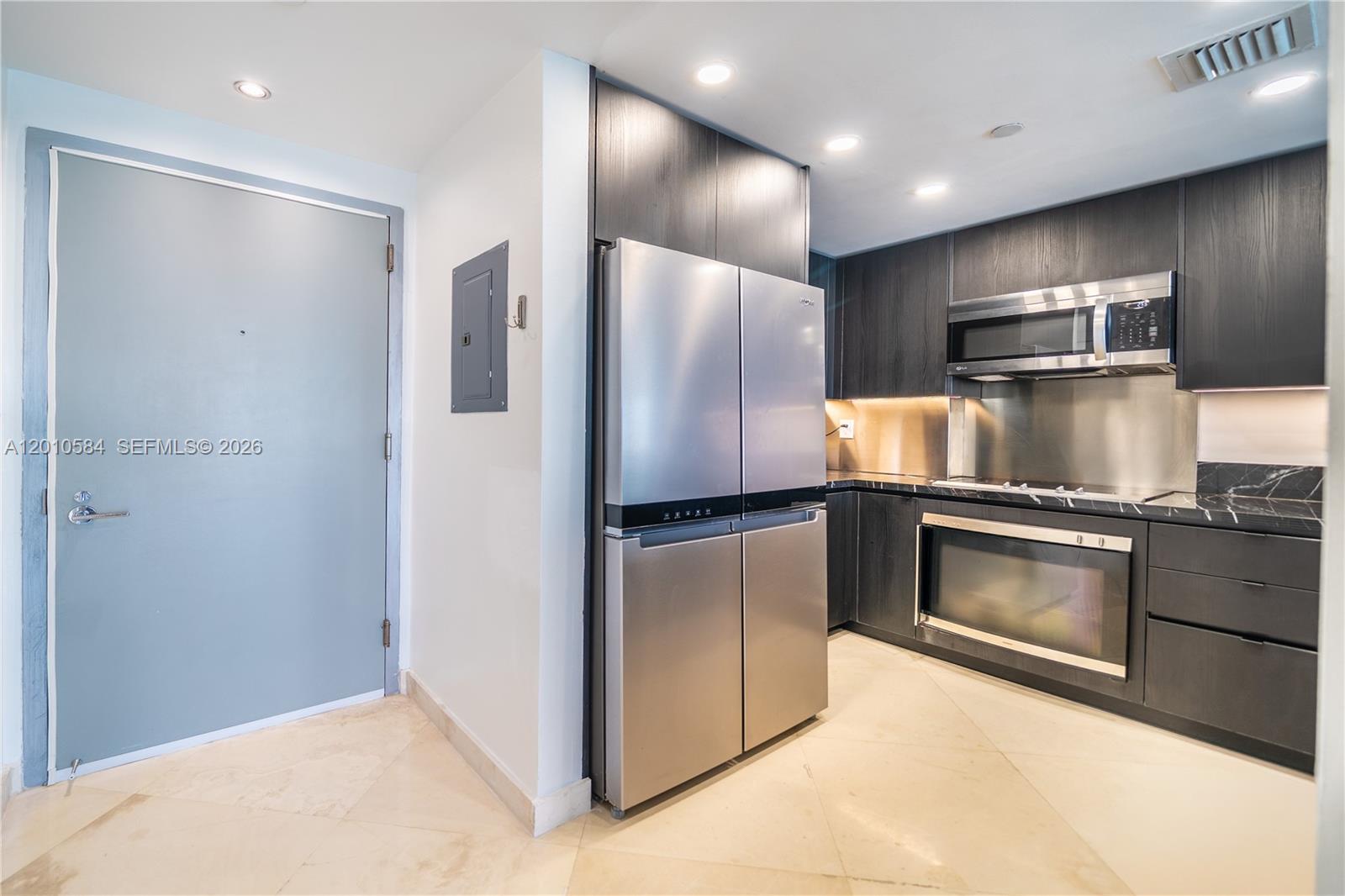 520 West Ave #1204, Miami Beach FL 33139