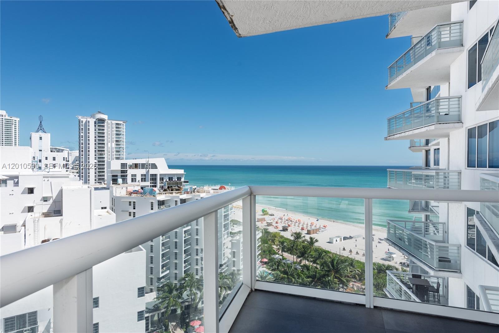 3801 Collins Ave #1502, Miami Beach FL 33140